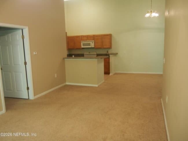 Building Photo - 2 BD/ 2 BA Condo in the Ft. Caroline area