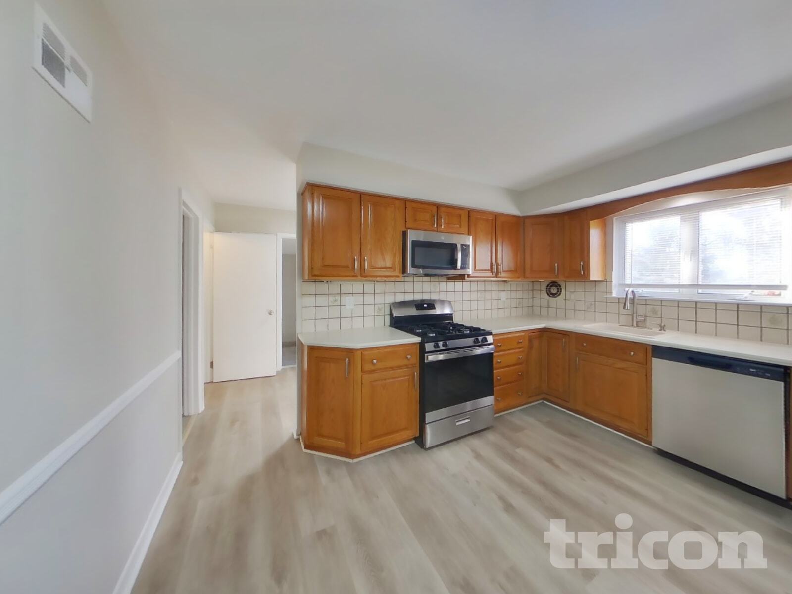 Building Photo - 906 Township Line Rd