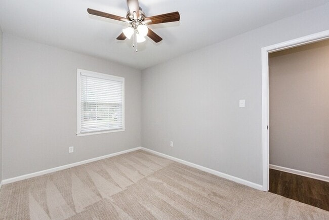 Building Photo - 3BD/1BA Ranch in Cabarrus Woods!