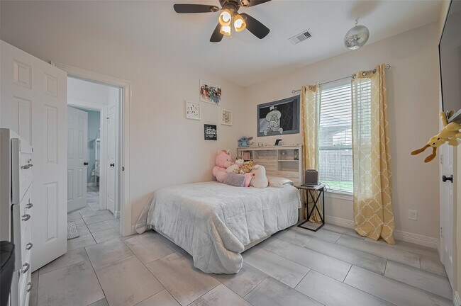 Building Photo - 4227 Lodge Ranch Ct