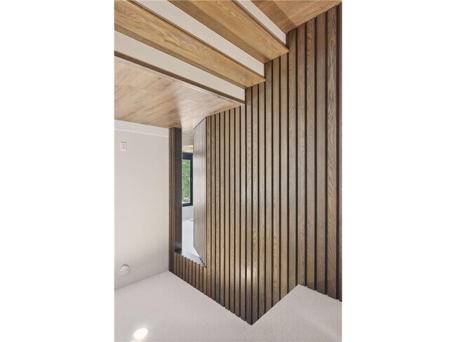 Building Photo - 21845 Byron Cir
