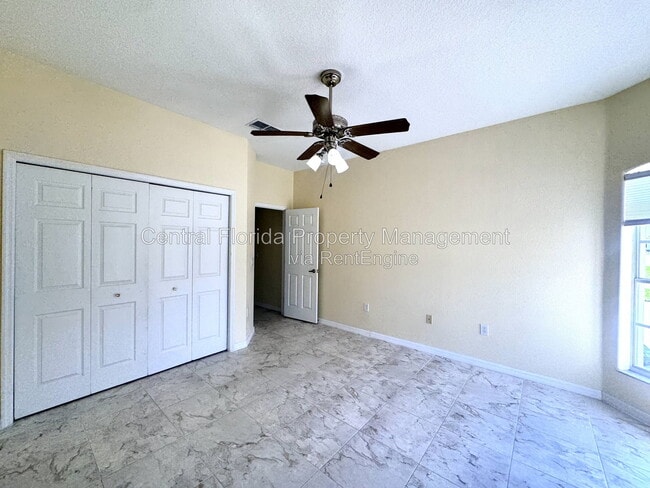 Building Photo - 140 Moss Ln