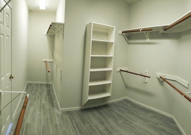 Building Photo - 3710 Ransom Rd