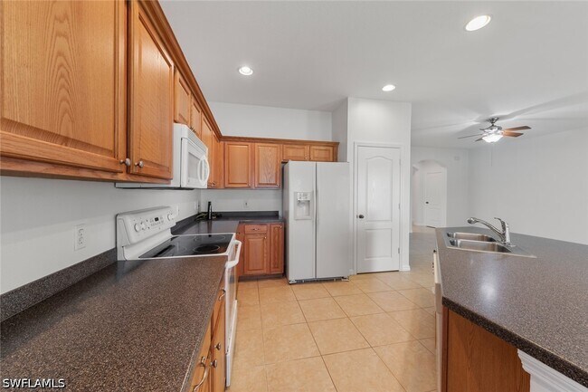 Building Photo - 2410 Verdmont Ct