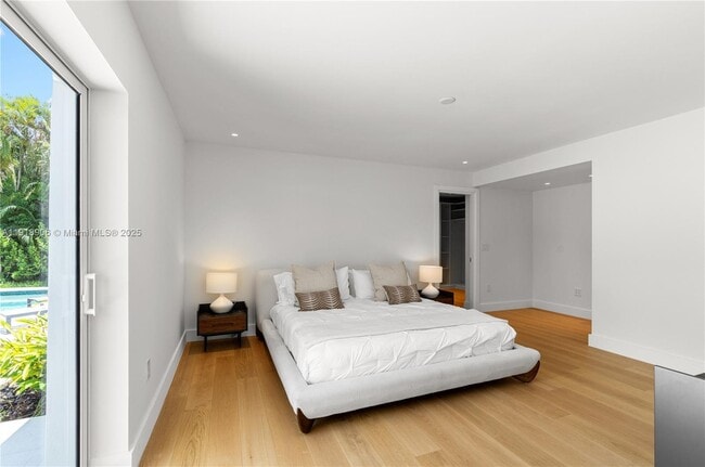 Building Photo - 45 NE 104th St