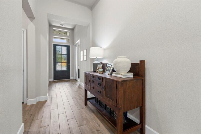 Building Photo - 313 Terrene Trl