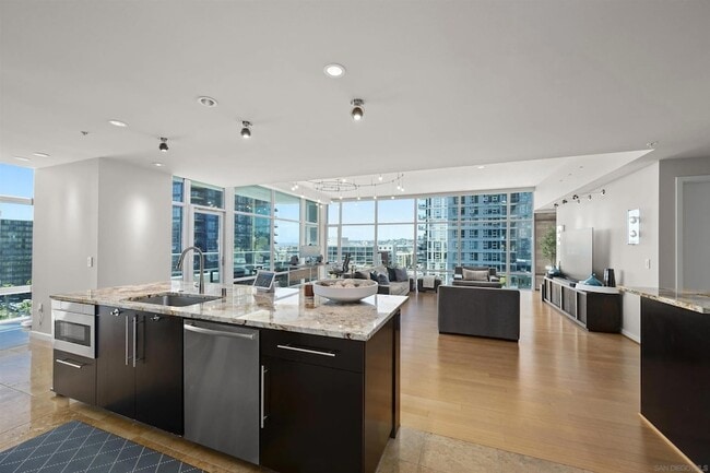 Building Photo - 1262 Kettner Blvd