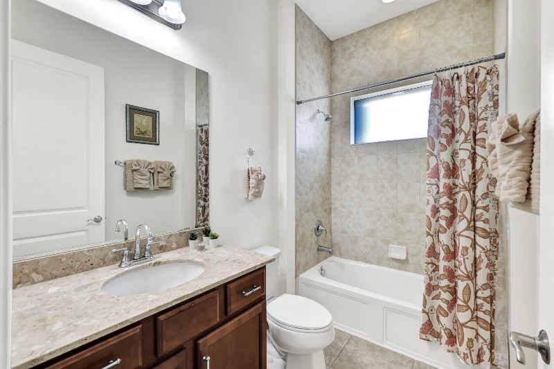 Building Photo - 12699 Fairington Way
