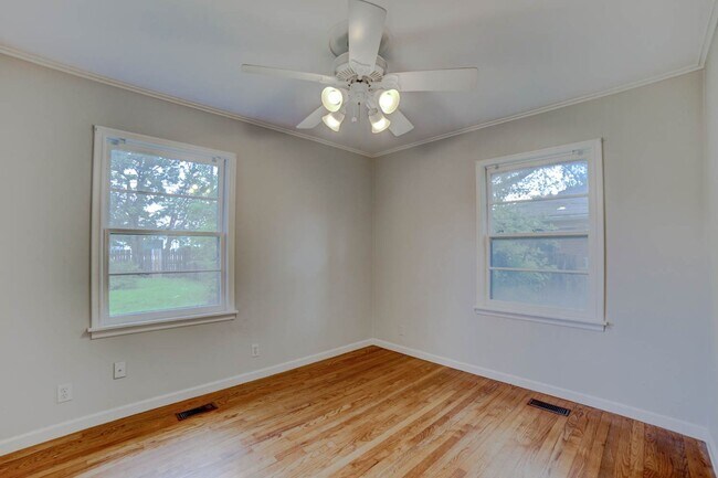 Building Photo - 3 BED 1 BATH /  TULSA FAIRGROUNDS