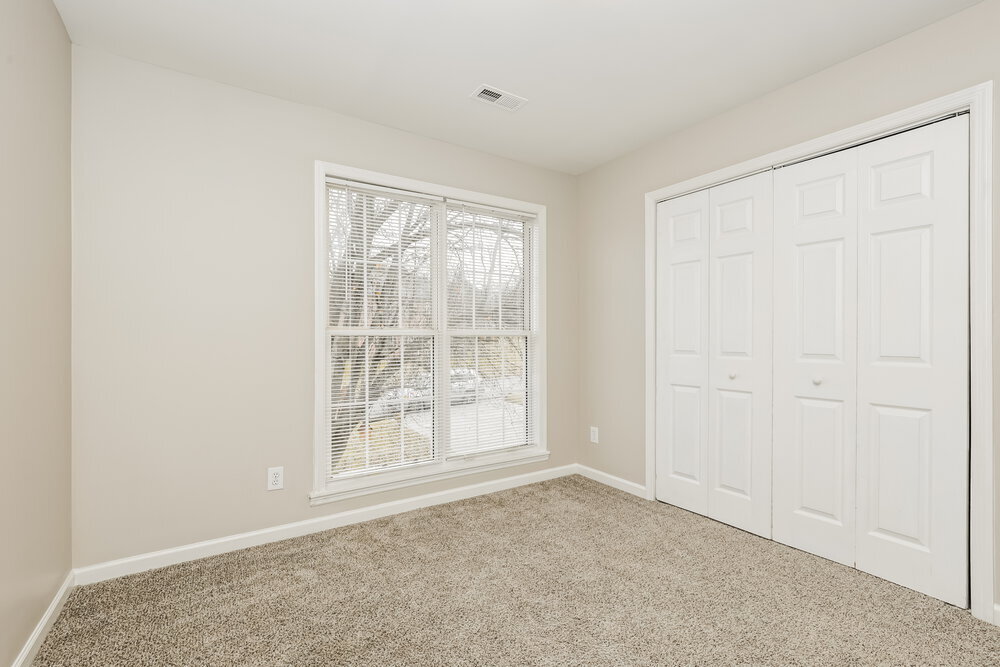 Building Photo - 139 Cedar Forest Dr