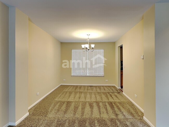 Building Photo - 1906 Landings Ct