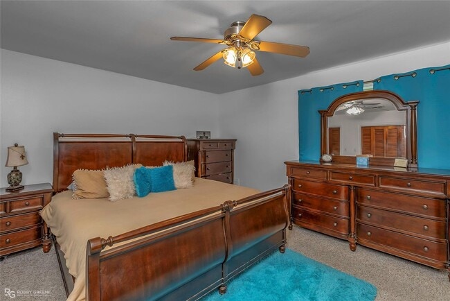 Building Photo - Jefferson Paige Home!