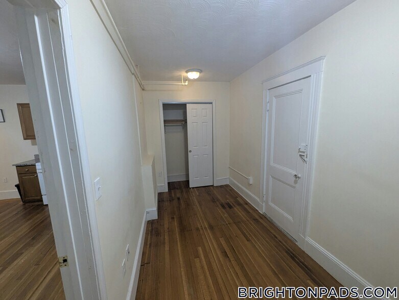 Building Photo - 1615 Commonwealth Ave