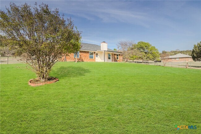 Building Photo - 3081 Colorado Dr