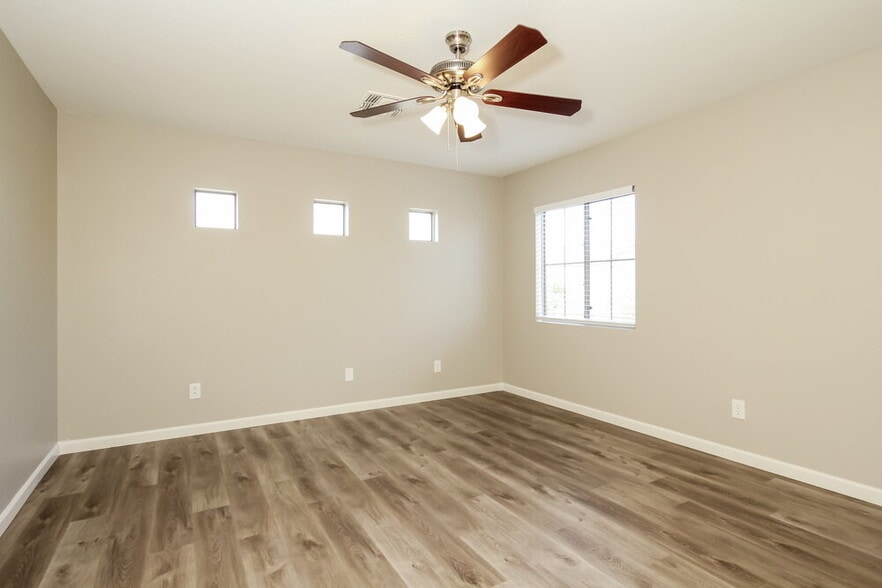 Building Photo - 22052 N 30th Dr