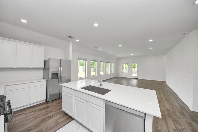 Building Photo - 1351 Antigua Dr