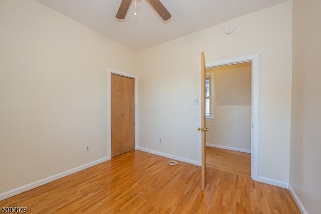 Building Photo - 120 Bloomfield Ave
