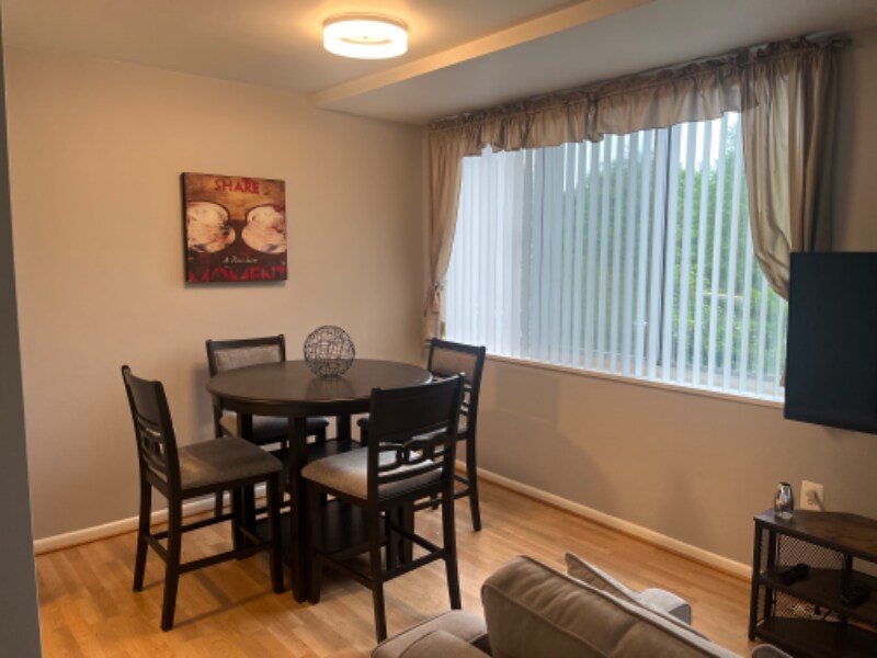 Building Photo - 10500 Rockville Pike