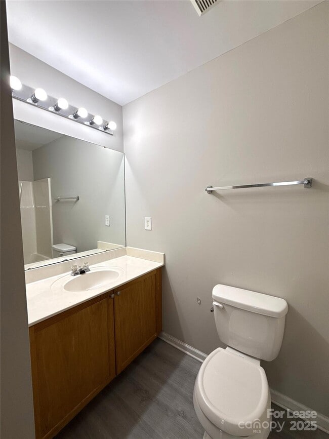 Building Photo - 5522 Stone Bluff Ct