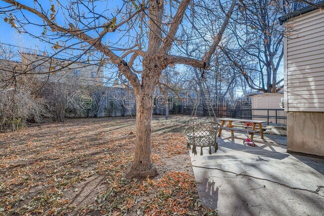 Building Photo - 1458 Ivy St