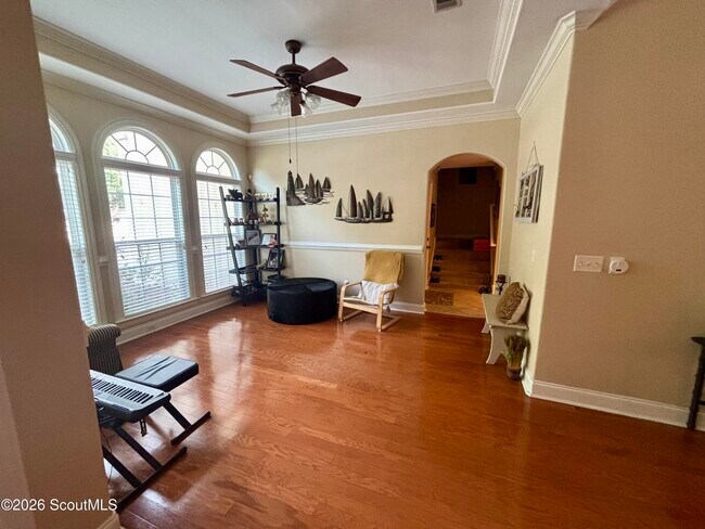 Building Photo - 107 Teak Trail