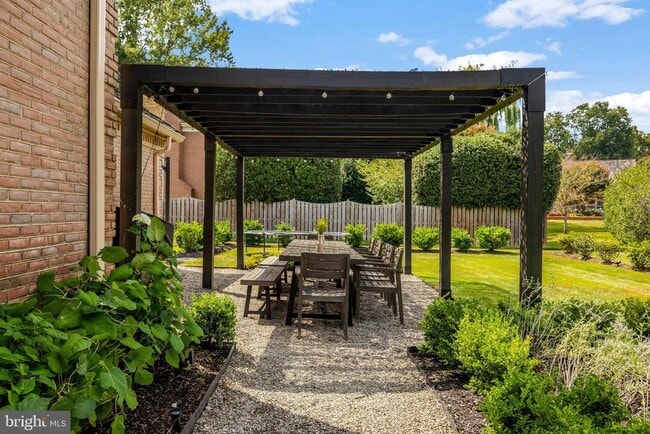 Building Photo - 6305 Dunaway Ct