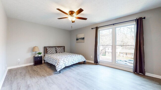 Building Photo - 1671 Canberra Dr