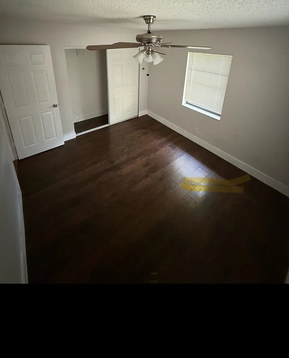 Building Photo - 9883 Liberty Ct