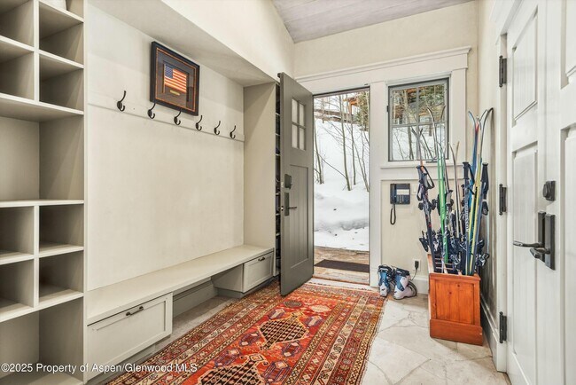 Building Photo - 124 Totterdown Rd