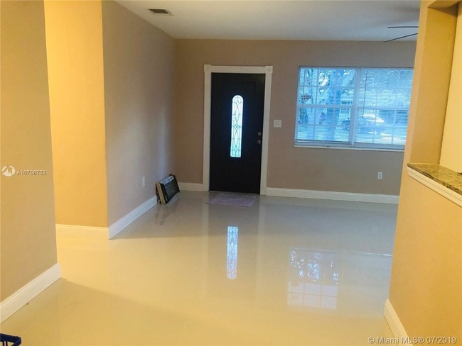 Building Photo - 251 N 68th Terrace