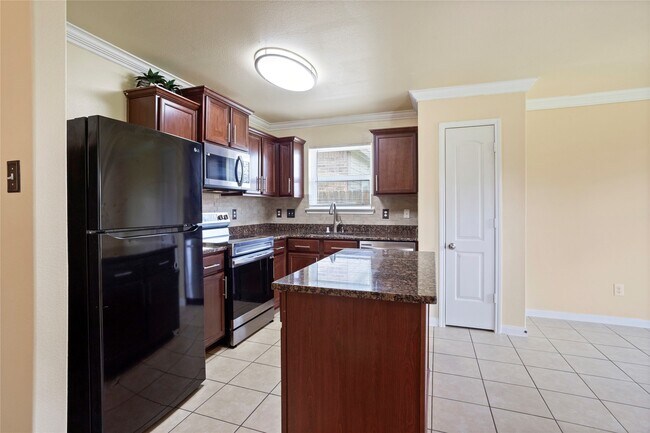 Building Photo - 9427 Gold Mountain Dr