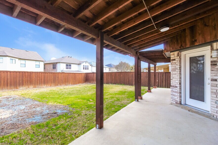 Building Photo - 4129 Fossile Butte Dr