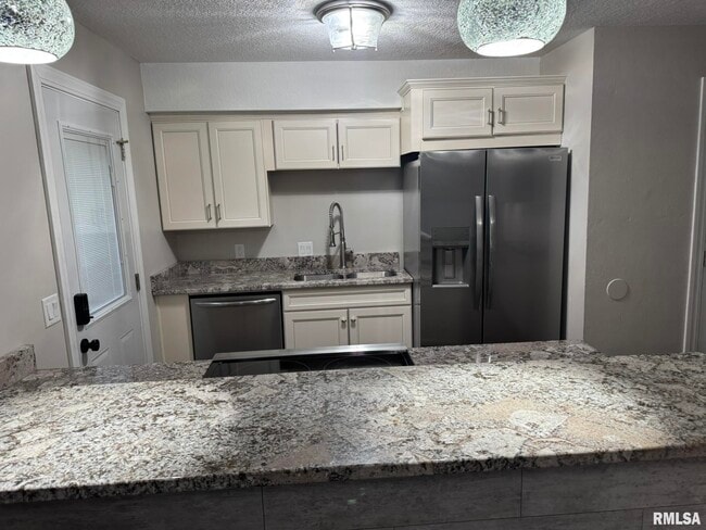 Building Photo - 1728 Taylor St