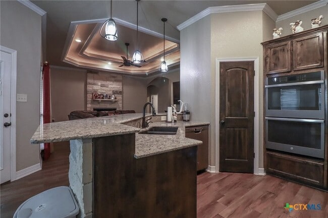 Building Photo - 8107 Preston Hollow Dr