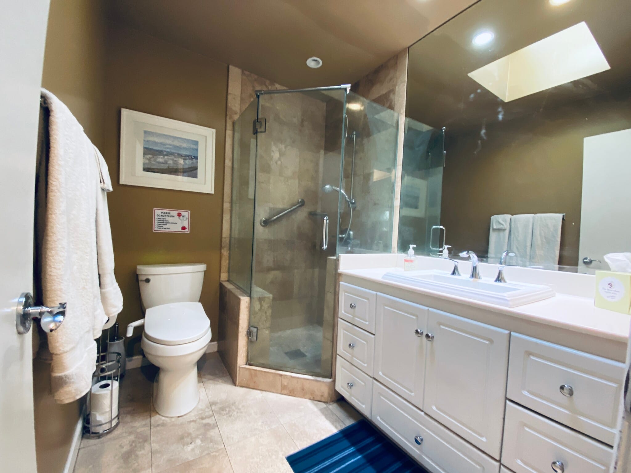 UNIT#B 3 BEDROOM - 105 E 35th St