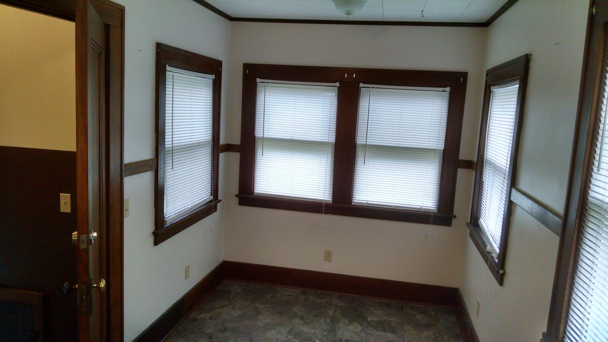 Building Photo - 79 Arvine Hts