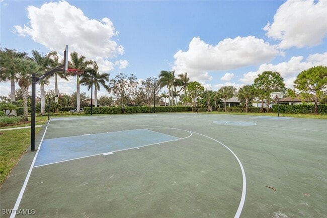 Building Photo - 2445 Orchard St