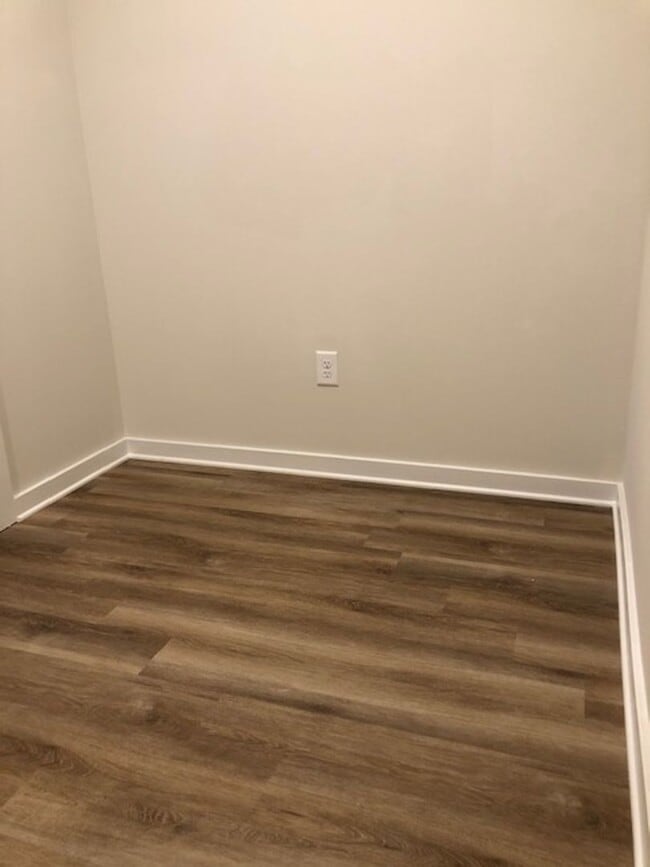 Building Photo - Beautiful Townhome in Athens!