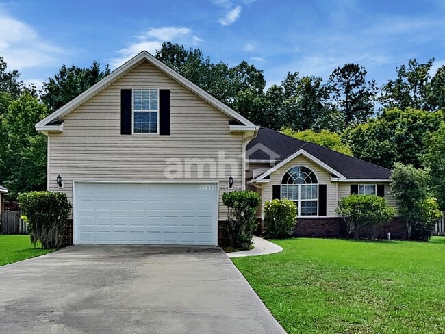 Building Photo - 28 Blue Lake St