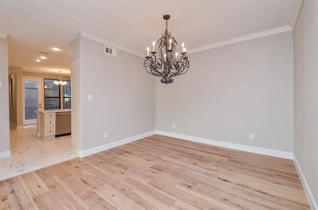 Building Photo - 15735 Tanya Cir
