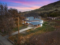 Building Photo - 106 N Mountain Rd