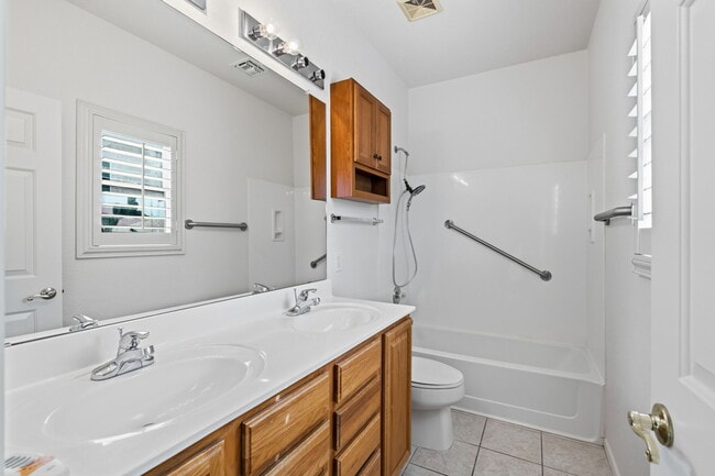 Building Photo - 10252 E Wasp Spring Dr