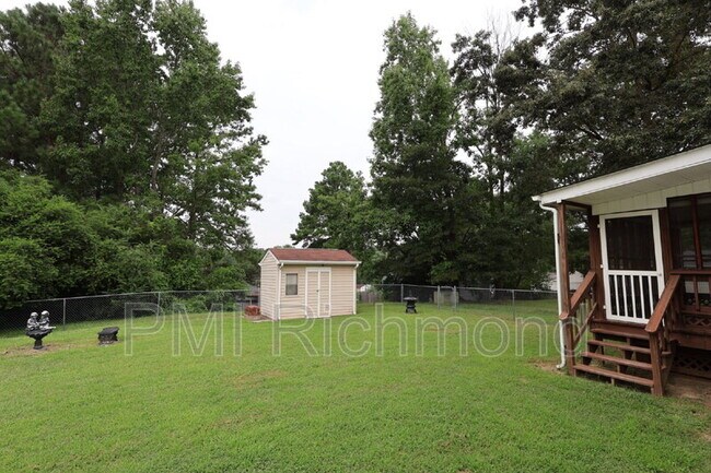 Building Photo - 15808 Tinsberry Pl