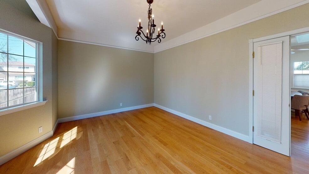 Building Photo - 1517 Jefferson Ave