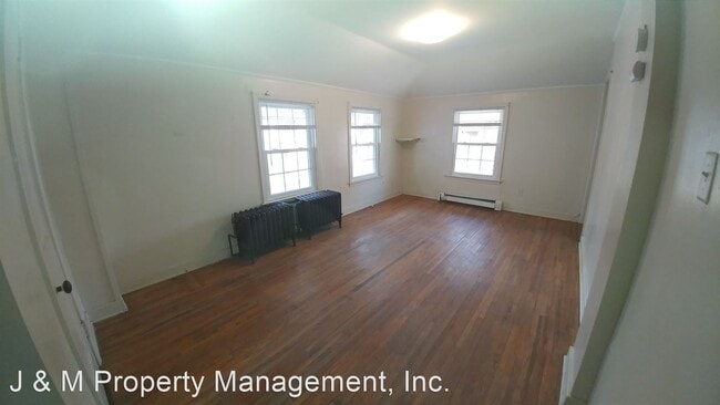Primary Photo - 2715 Stone Park Blvd