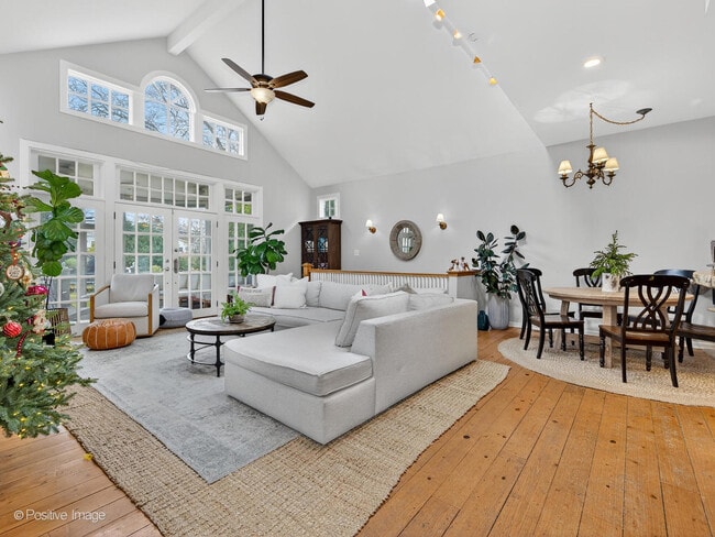 Building Photo - 4206 Central Ave