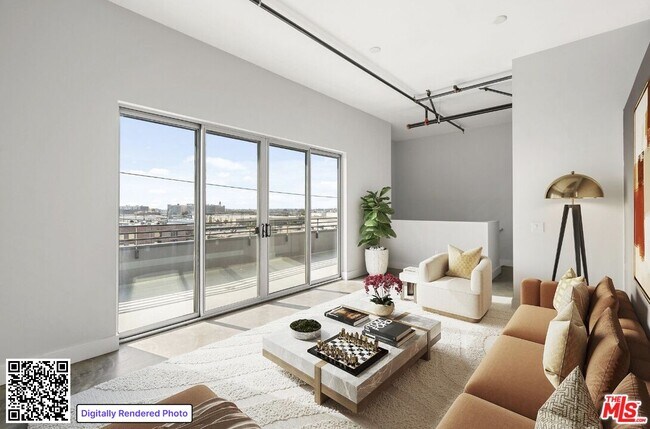 Building Photo - 825 East 4th St