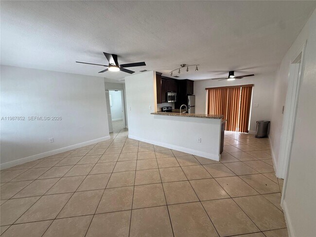 Building Photo - 7320 Ramona St