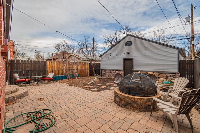 Building Photo - Charming 3BD, 2BA Wash Park Home with 2-Car Garage
