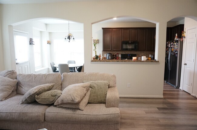 Building Photo - 2614 Whitetip Ct